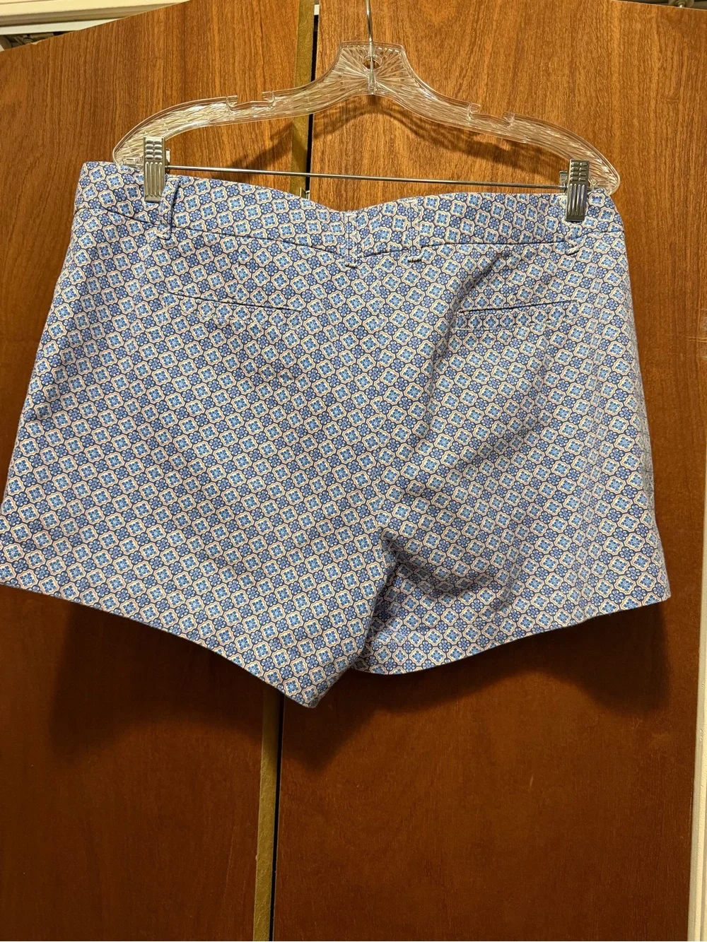 Blue Geometric Print Women’s Shorts